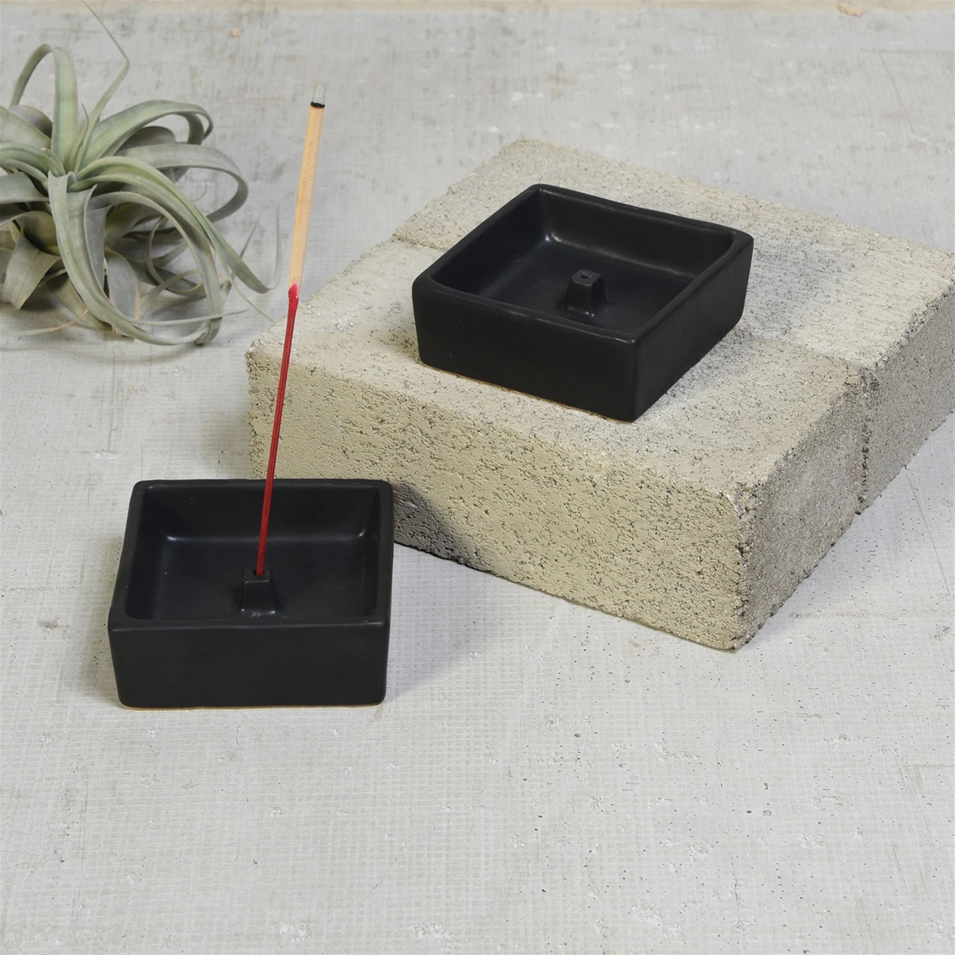 Squared Up Black Matte Incense Burner - Shooting Starz Shopette